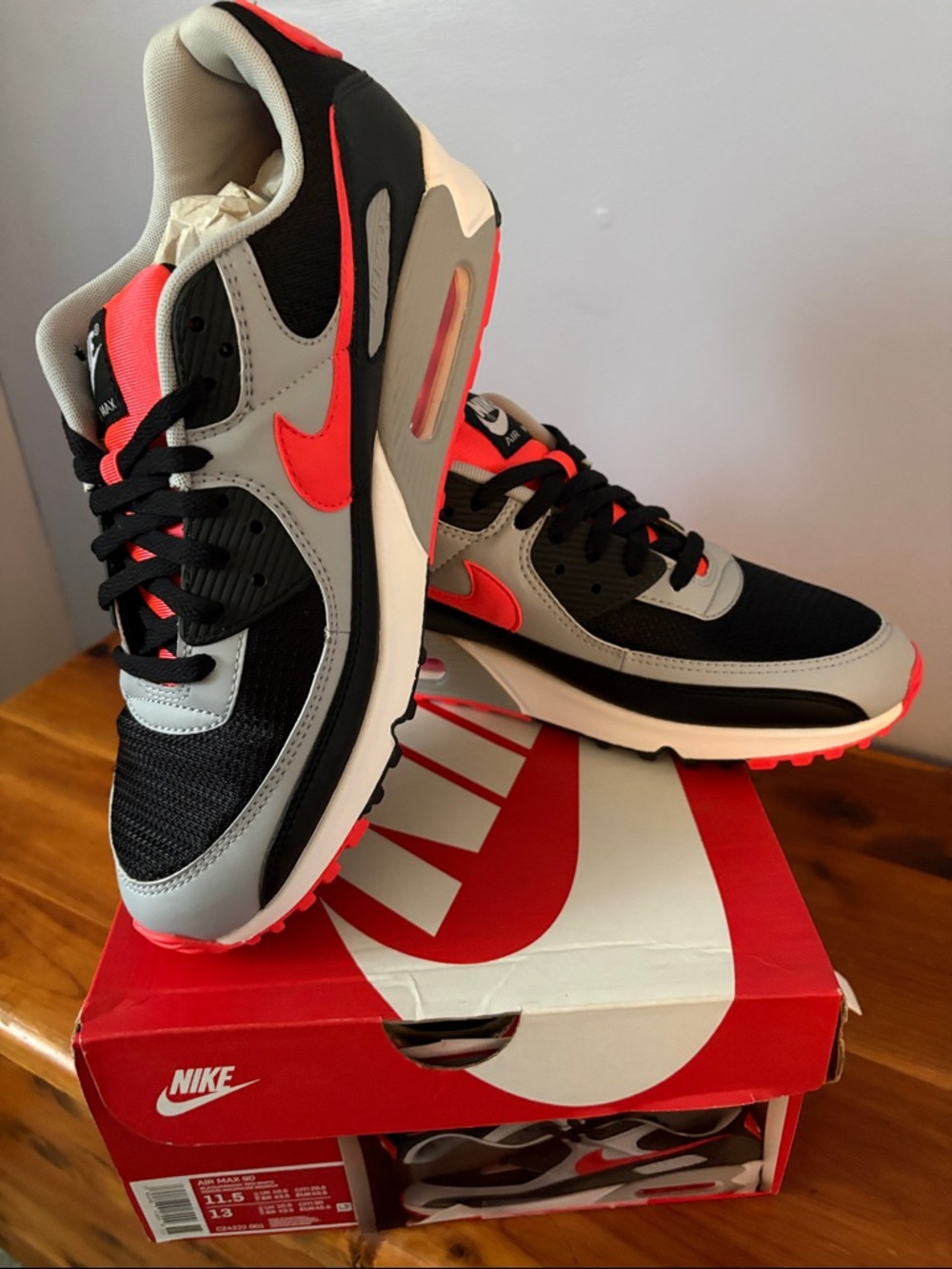 Nike Air Max 90 — Black, Gray & Infrared Accents